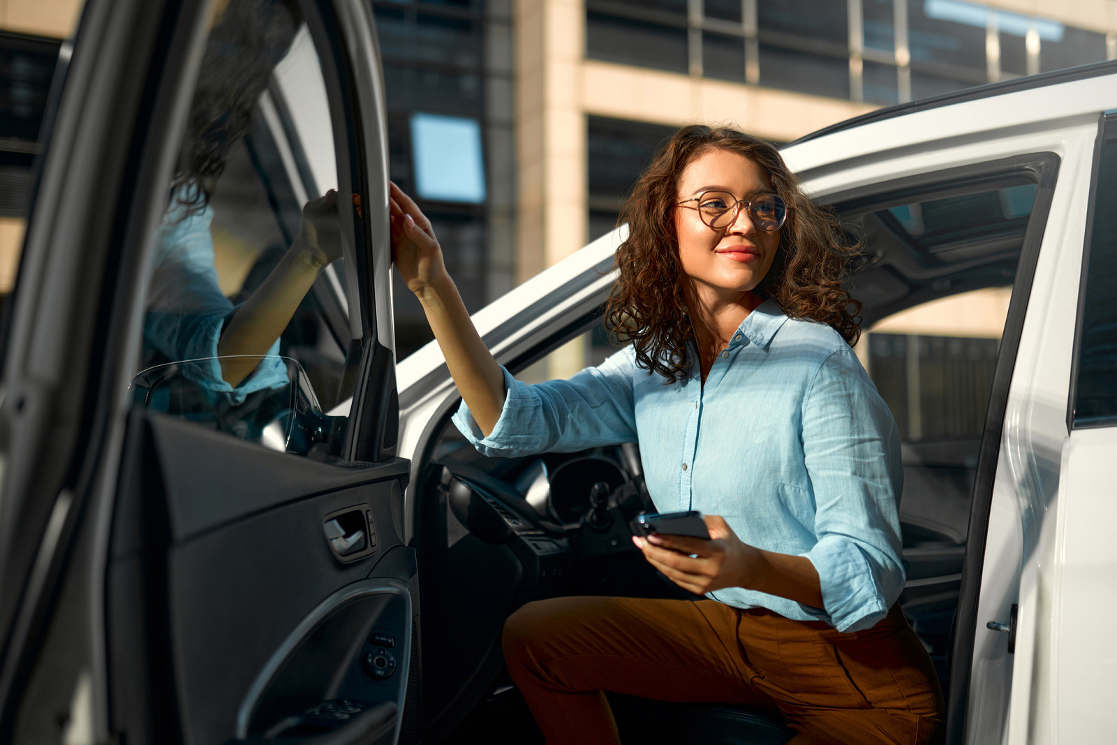 MASTERLEASE_freedom_behind_the_wheel_source.jpeg